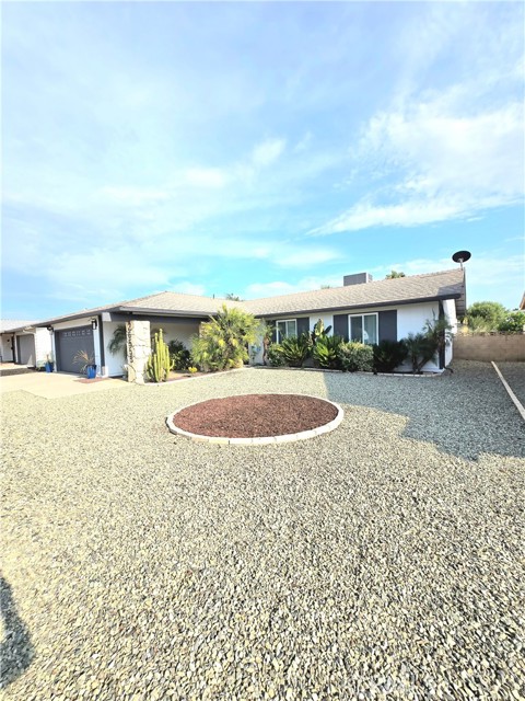 Detail Gallery Image 4 of 31 For 26555 Jaelene St, Menifee,  CA 92586 - 3 Beds | 2 Baths