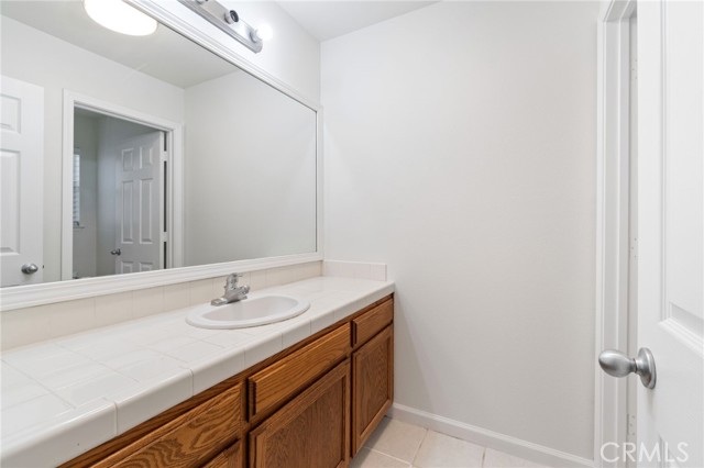 Detail Gallery Image 17 of 37 For 5647 W Carmen Ave, Fresno,  CA 93722 - 3 Beds | 2 Baths