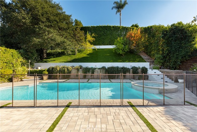 Detail Gallery Image 42 of 53 For 3156 Dona Emilia Dr, Studio City,  CA 91604 - 5 Beds | 3 Baths