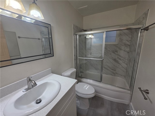 Detail Gallery Image 10 of 13 For 4436 Ventura Canyon, Sherman Oaks,  CA 91423 - 1 Beds | 1 Baths