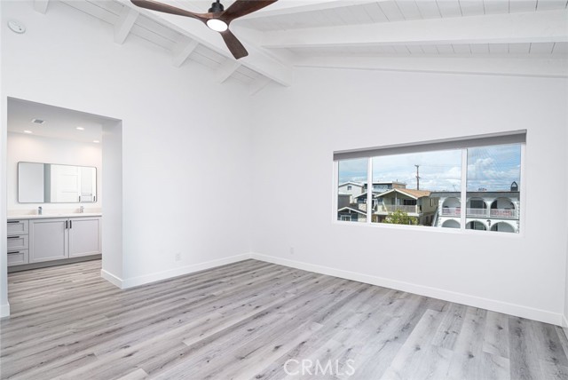 Detail Gallery Image 14 of 34 For 905 W Balboa, Newport Beach,  CA 92661 - 4 Beds | 2 Baths