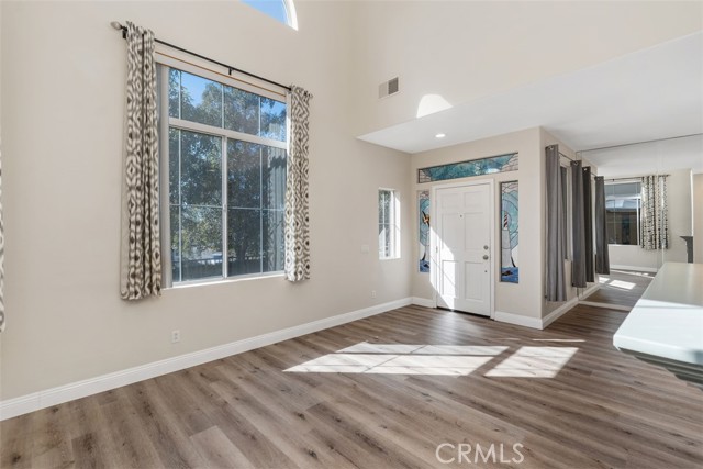 Detail Gallery Image 5 of 34 For 17 Paseo Dalia, Rancho Santa Margarita,  CA 92688 - 3 Beds | 3 Baths