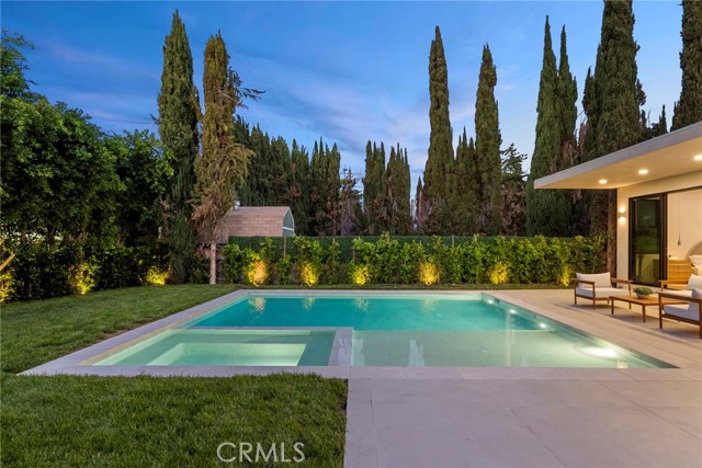 17827 Miranda Street, Encino CA: https://media.crmls.org/medias/acb22ed2-da35-48a9-b112-7975498539c0.jpg