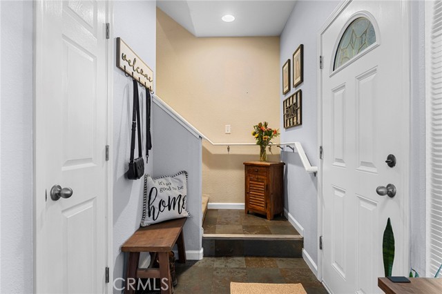 Detail Gallery Image 8 of 46 For 2637 Ceanothus Ave, Chico,  CA 95973 - 3 Beds | 2/1 Baths