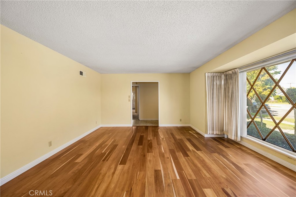 MLS #PW25255079 image #8