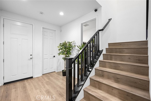 Detail Gallery Image 4 of 30 For 354 Rosa St, Rialto,  CA 92376 - 5 Beds | 3 Baths