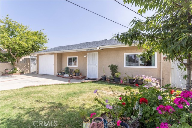 12872 Norris Avenue photo 3