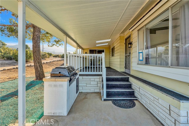 Detail Gallery Image 23 of 52 For 2278 Sunnyslope a & B, Pinon Hills,  CA 92372 - 5 Beds | 4 Baths