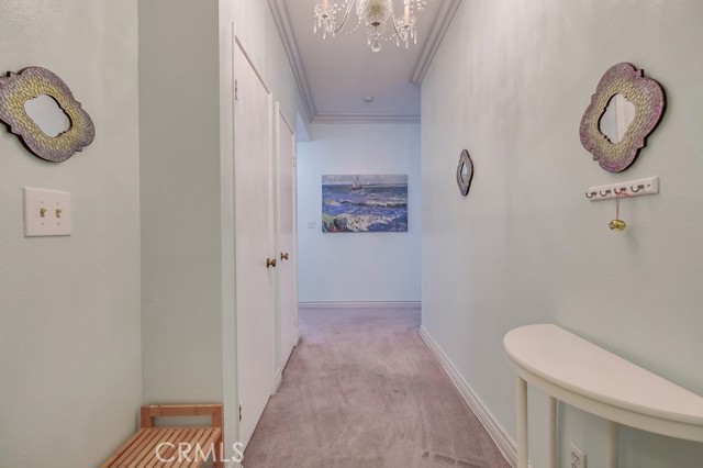 Detail Gallery Image 15 of 53 For 727 Esplanade, Redondo Beach,  CA 90277 - 2 Beds | 2/1 Baths