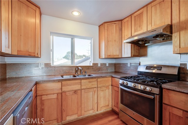 2509 190th Street, Redondo Beach, California 90278, 3 Bedrooms Bedrooms, ,3 BathroomsBathrooms,Residential,Sold,190th,SB22146163