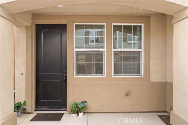 Detail Gallery Image 4 of 42 For 5874 Silver Oaks Dr, Chino,  CA 91710 - 3 Beds | 2/1 Baths