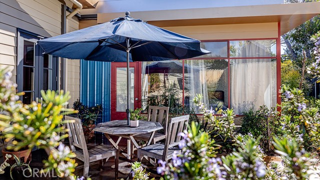 Detail Gallery Image 13 of 22 For 154 Hughes Dr, Camarillo,  CA 93010 - 3 Beds | 2 Baths