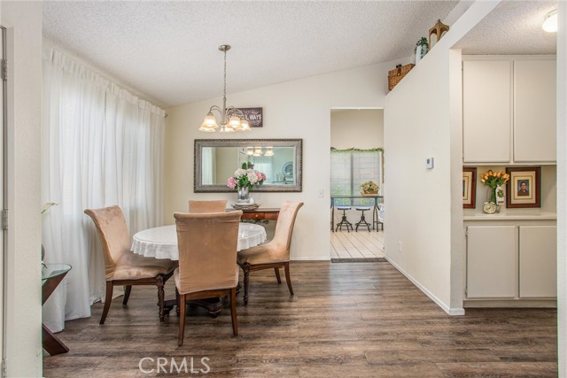 10981 Deerfield Drive, Cherry Valley CA: https://media.crmls.org/medias/acb88237-5177-4248-ac90-5f17795cdc7c.jpg