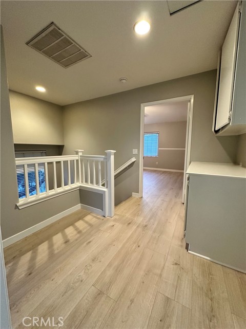 27109 Teton trail, Valencia CA: https://media.crmls.org/medias/acb8a8b4-944f-4d17-b45c-546bf6300634.jpg