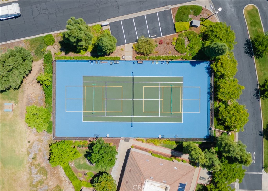 https://media.crmls.org/medias/acb8db02-fe95-4585-868a-7d8009bdd1b1.jpg?preset=X-Large