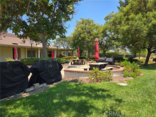 Detail Gallery Image 20 of 22 For 13504 La Jolla Cir #F,  La Mirada,  CA 90638 - 2 Beds | 2 Baths