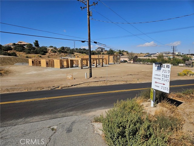 Detail Gallery Image 44 of 46 For 7027 Oak Hill Rd, Oak Hills,  CA 92344 - 4 Beds | 2 Baths