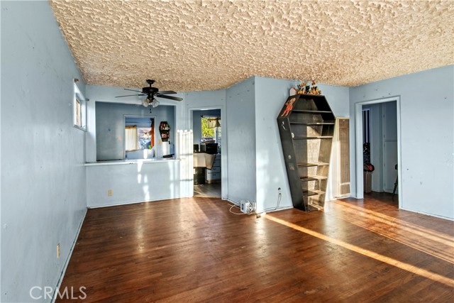 Detail Gallery Image 20 of 28 For 8430 Barnsley Ave, Los Angeles,  CA 90045 - – Beds | – Baths
