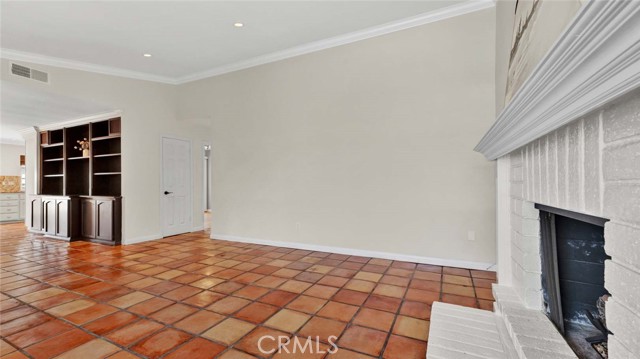 Detail Gallery Image 7 of 75 For 17452 Mayor Ln, Huntington Beach,  CA 92647 - 3 Beds | 2 Baths
