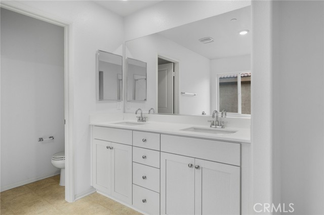 Detail Gallery Image 15 of 22 For 2017 Juniper Ln, Colton,  CA 92324 - 3 Beds | 2/1 Baths