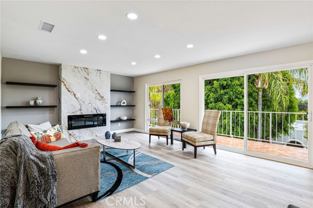 2270 Via Puerta #Unit N, Laguna Woods CA: https://media.crmls.org/medias/acbb6bad-36bd-47c7-b2e9-d28b36583483.jpg