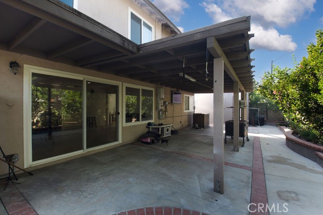 Detail Gallery Image 23 of 28 For 309 Juniper Ave, Santa Ana,  CA 92707 - 4 Beds | 2/1 Baths