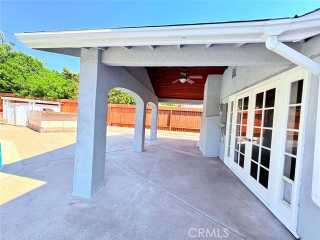 24811 Calle El Toro Grande, Lake Forest CA: https://media.crmls.org/medias/acbcd090-fb1c-4988-9d7f-3ce9a0caf1b9.jpg