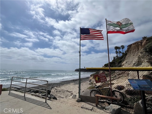 5363 La Jolla Boulevard, La Jolla CA: https://media.crmls.org/medias/acbd8f13-d12a-4e13-bbbb-78a7b0344bc1.jpg