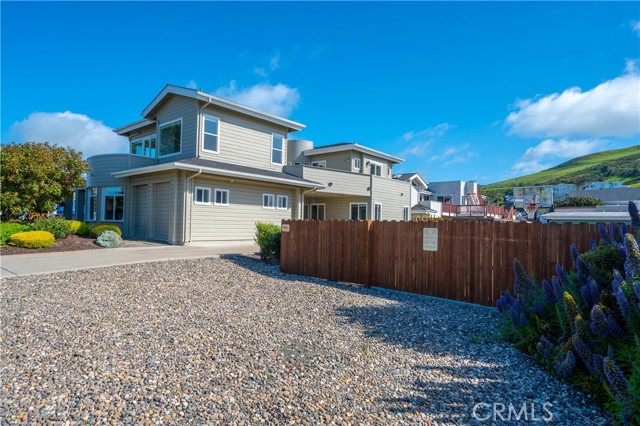 Detail Gallery Image 6 of 75 For 3111 Studio Dr, Cayucos,  CA 93430 - 3 Beds | 2/1 Baths