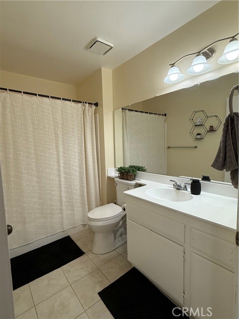 Detail Gallery Image 17 of 29 For 10591 Lakeside Dr #198,  Garden Grove,  CA 92840 - 2 Beds | 2 Baths