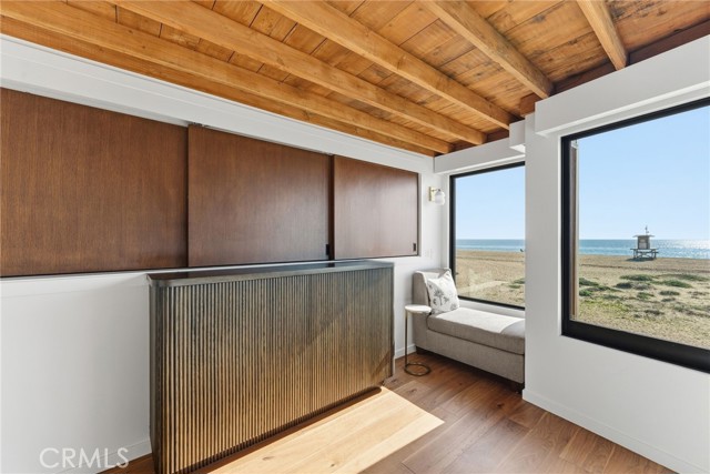 Detail Gallery Image 33 of 57 For 1412 E Oceanfront, Newport Beach,  CA 92661 - 5 Beds | 4 Baths