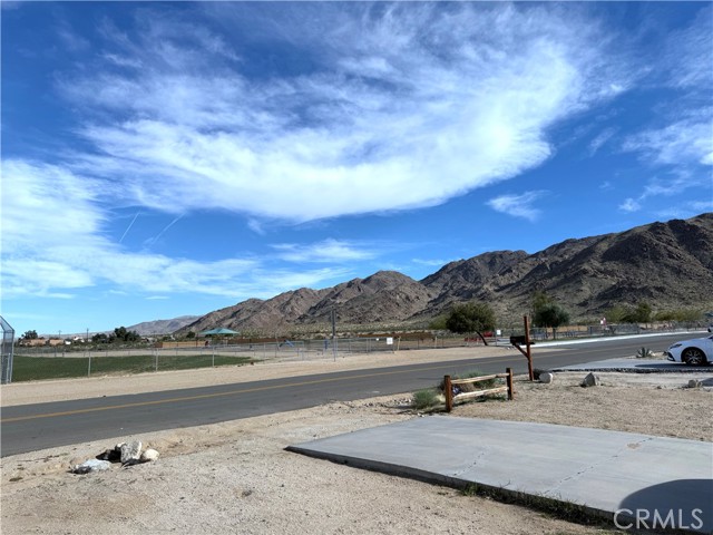 Detail Gallery Image 15 of 16 For 7004 El Sol Ave, Twentynine Palms,  CA 92277 - 2 Beds | 1 Baths