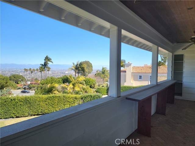 Detail Gallery Image 32 of 54 For 1024 Granvia Altamira, Palos Verdes Estates,  CA 90274 - 5 Beds | 4/2 Baths