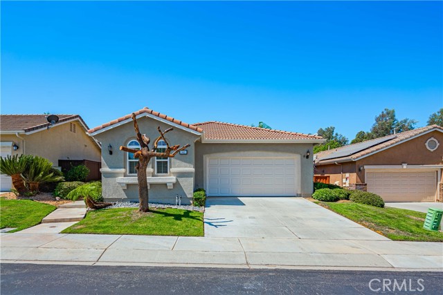 Detail Gallery Image 1 of 62 For 141 Mccarron Way, Hemet,  CA 92545 - 2 Beds | 2 Baths