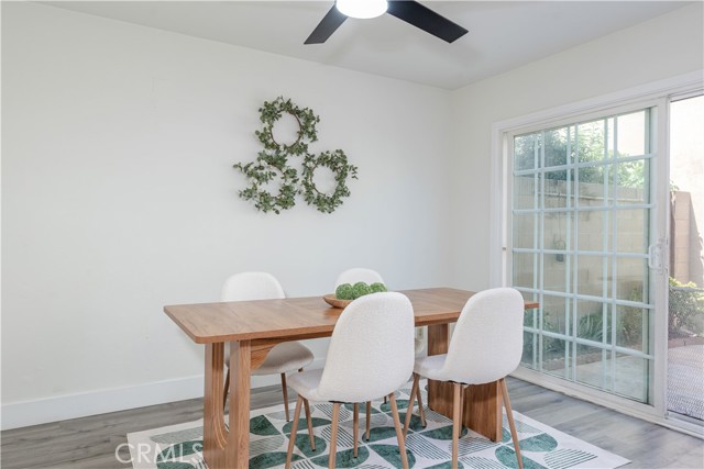 8891 Ovieda Plaza, Westminster CA: https://media.crmls.org/medias/acc08d61-c2f4-474f-8406-532d3d301e1e.jpg
