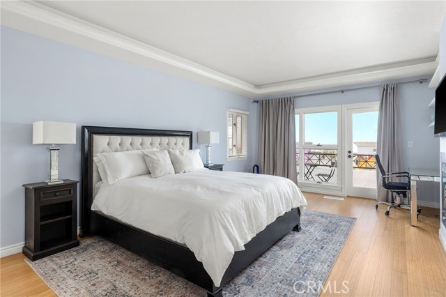 4104 Highland Avenue, Manhattan Beach, California 90266, 3 Bedrooms Bedrooms, ,3 BathroomsBathrooms,Residential,Sold,Highland,SB21194118