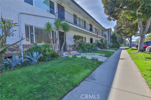 Detail Gallery Image 4 of 24 For 100 Cerritos #7,  Long Beach,  CA 90802 - 1 Beds | 1 Baths