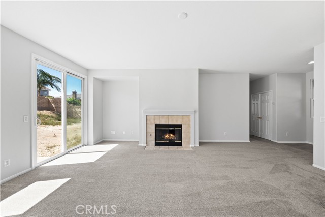 Detail Gallery Image 7 of 32 For 36521 Silverado Dr, Palmdale,  CA 93550 - 3 Beds | 2 Baths