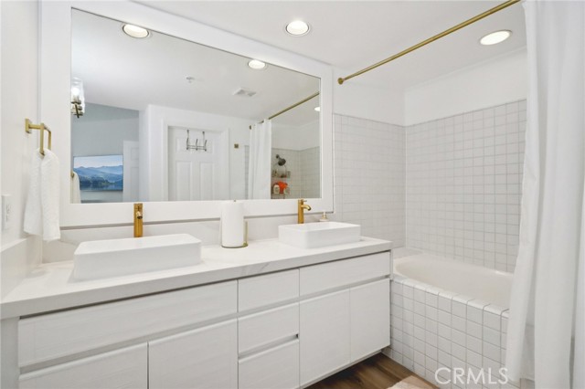 Detail Gallery Image 17 of 43 For 2253 Martin #321,  Irvine,  CA 92612 - 1 Beds | 1 Baths