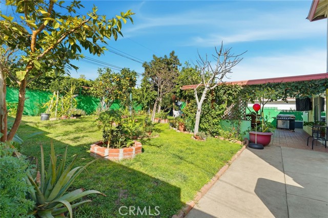 Detail Gallery Image 16 of 22 For 13435 Chase St, Arleta,  CA 91331 - 4 Beds | 2 Baths