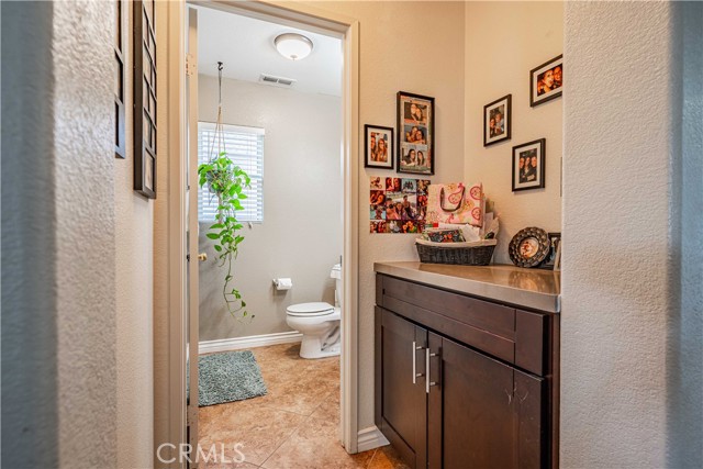 Detail Gallery Image 13 of 52 For 30577 Pine Creek Dr, Menifee,  CA 92584 - 4 Beds | 2/1 Baths