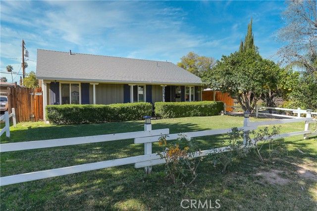 Image 2 for 6877 Yellowstone Dr, Riverside, CA 92506