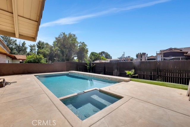 Detail Gallery Image 28 of 34 For 9835 Nevada Ave, Chatsworth,  CA 91311 - 4 Beds | 3 Baths