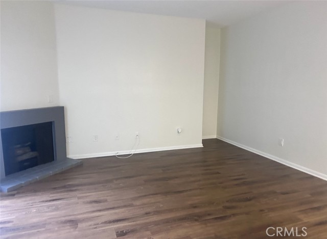 Front Image Thumbnail for CRSR25276703