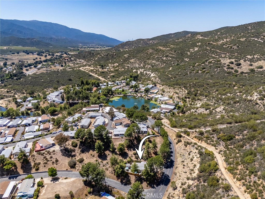 https://media.crmls.org/medias/acc41191-fe01-40df-8549-c1eedeffb9a3.jpg?preset=X-Large