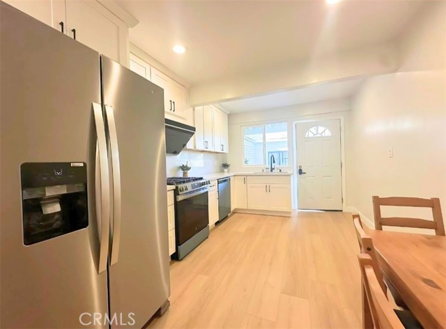 637 W Floral Drive, Monterey Park CA: https://media.crmls.org/medias/acc52806-d175-4415-b5eb-b6303c9dea98.jpg