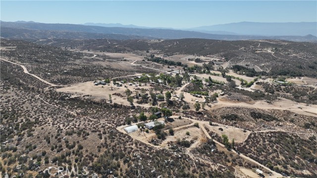 Detail Gallery Image 7 of 12 For 42577 E Benton Rd, Hemet,  CA 92544 - 2 Beds | 2 Baths