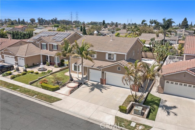 8787 Sunbird Avenue, Fountain Valley CA: https://media.crmls.org/medias/acc59f08-fb63-42b0-9bc5-be5b674c4b3f.jpg