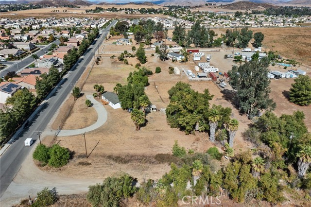 Detail Gallery Image 10 of 42 For 33240 Lindenberger Rd, Menifee,  CA 92584 - 3 Beds | 2 Baths