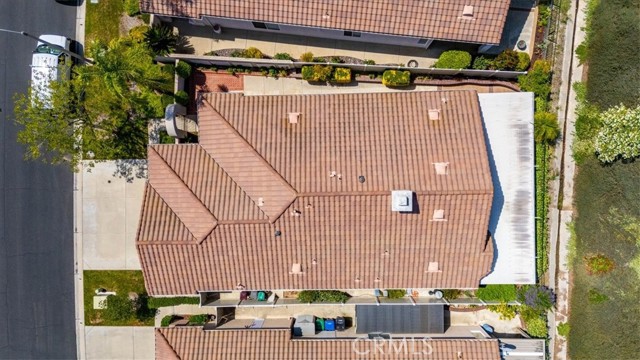 23810 Via Barletta, Murrieta CA: https://media.crmls.org/medias/acc7fbea-a27f-485a-a204-a14ef86542f6.jpg
